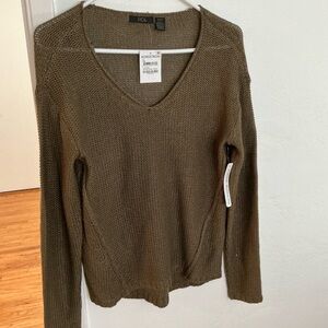 RDI Women's Olive Sweater